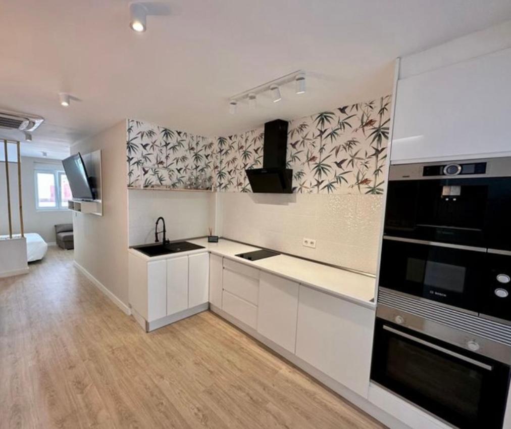 Adriva Apartamento-Loft Imperial Centro Wifi Валадоид Екстериор снимка